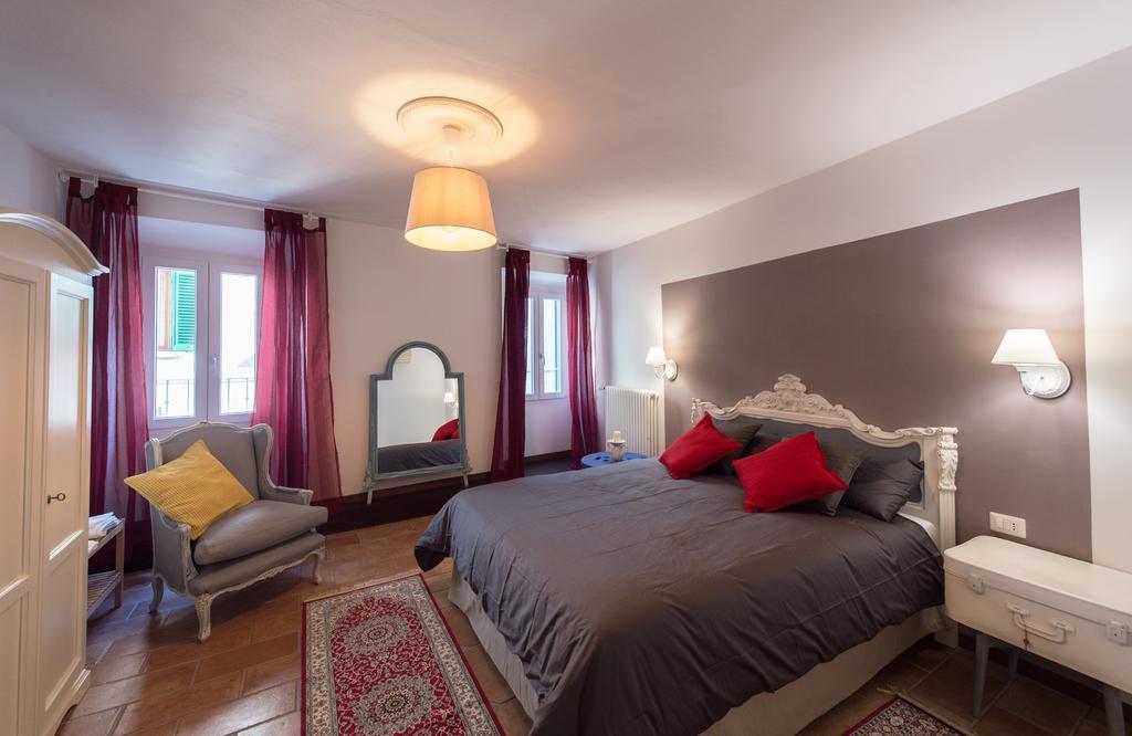 La Trinuzia Hotel Prato  Eksteriør billede