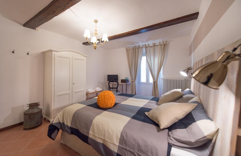 La Trinuzia Hotel Prato  Eksteriør billede